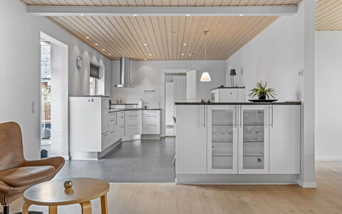 Kukka - 16Km from the Sea: Flooring, Furniture, Interior Design, Floor, Wood Flooring, Wood, Kitchen, Ceiling, Countertop, Cabinetry