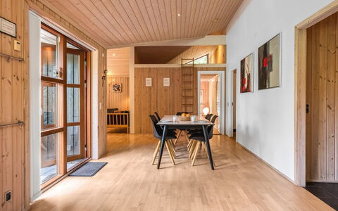 Rosaline - 500M from the Sea: Wood, Flooring, Interior Design, Floor, Furniture, Wood Flooring, Room, Ceiling, Wood Stain, Hardwood
