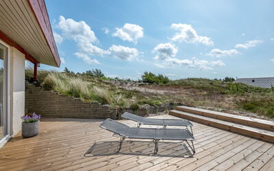 Imelda - 700M from the Sea