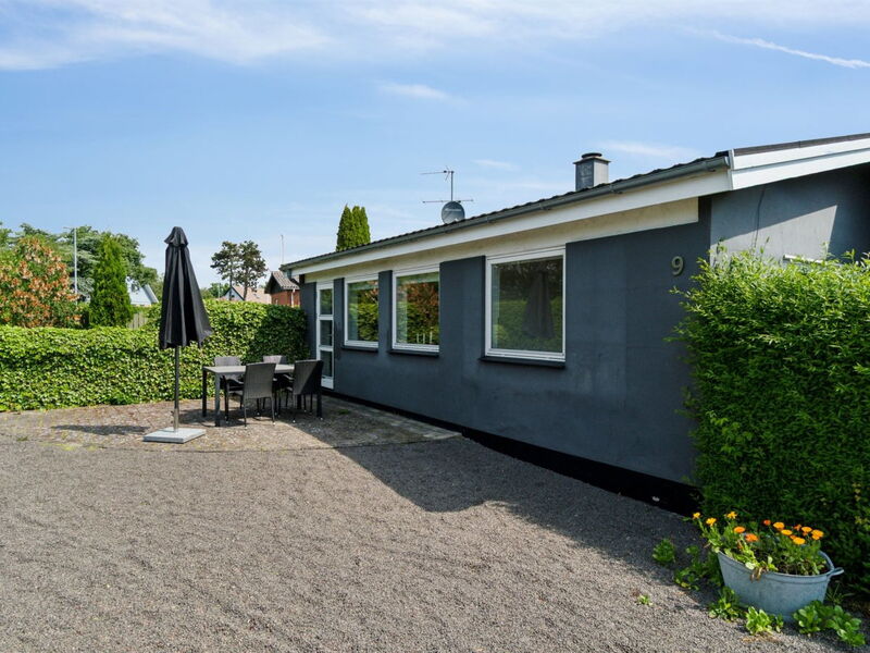 Dreng - 250M from the Sea
