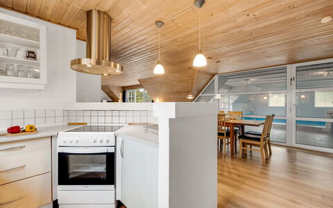 Thiodver - 850M from the Sea: Interior Design, Flooring, Kitchen, Wood, Ceiling, Floor, Furniture, Countertop, Light Fixture, Lighting