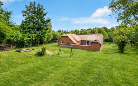 Ulf - 2Km from the Sea: Grass, Tree, House, Shrub, Grassland, Landscape, Cottage, Plain, Home