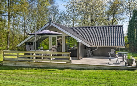 Lovis - 570M from the Sea: Roof, House, Home, Cottage, Siding, Estate, Driveway, Garden Buildings, Yard, Shed