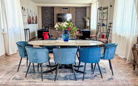 Umbriancevilla: Furniture, Interior Design, Flooring, Floor, Wood, Table, Chair, Couch, Room, Living Room
