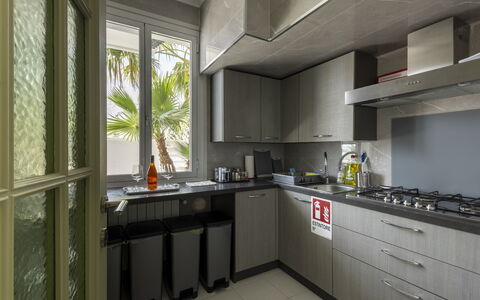 Villa Solaris: Kitchen Appliance, Kitchen, Countertop, Major Appliance, Kitchen Stove, Cabinetry, Home Appliance, Furniture, Stove, Interior Design