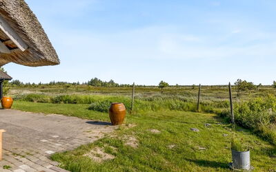 Esma - 3Km from the Sea