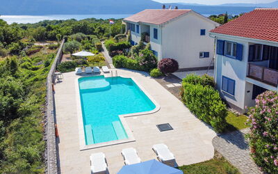 Accommodation:&nbsp;Wabi Sabi Resort 1 709.4