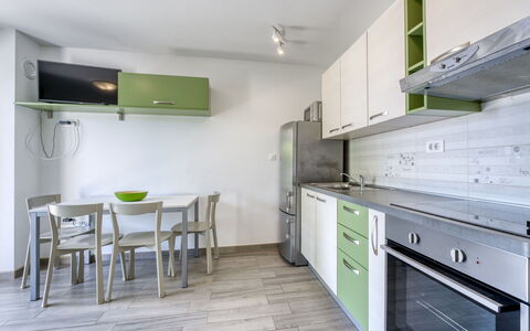 Accommodation:&nbsp;Wabi Sabi Resort 2 710.2