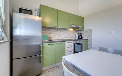 Accommodation:&nbsp;Wabi Sabi Resort 2 710.3