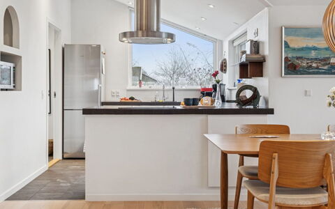 Siegfried - 300M to the Fjord: Apartment, Condominium, Estate, Balcony, Villa, Hotel