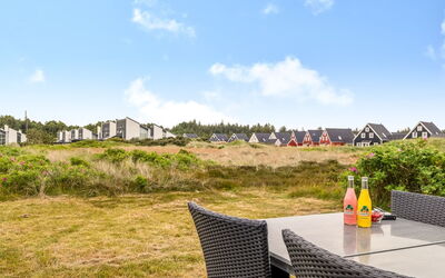 Nis - 900M from the Sea