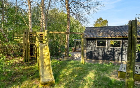 Eine - from the Sea: Grass, Grassland, Land Lot, Cottage, Rural Area, Meadow, Garden Buildings, Garden, Shed