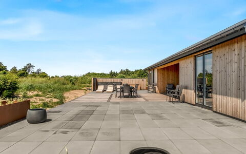 Merta - 800M from the Sea: Wood, Home, Porch, Deck, Hardwood, Roof, Wood Stain, Wood Flooring, Eco Hotel