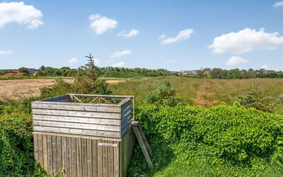 Helemine - 500M from the Sea