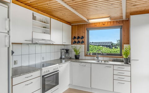 Iiris - 200M from the Sea: Kitchen, Countertop, Kitchen Appliance, Wood, Flooring, Interior Design, Cabinetry, Kitchen Sink, Major Appliance, Ceiling