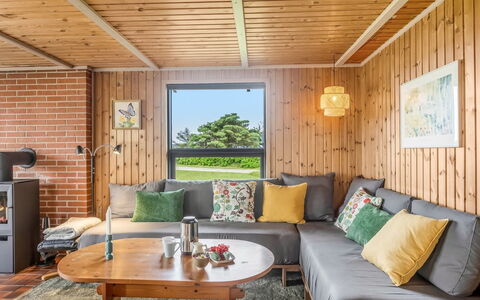 Iiris - 200M from the Sea: Furniture, Interior Design, Flooring, Wood, Floor, Ceiling, Couch, Room, Living Room, Lighting