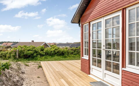 Thine - 250M from the Sea: House, Roof, Home, Cottage, Shed, Garden Buildings, Siding, Yard, Log Cabin, Hut