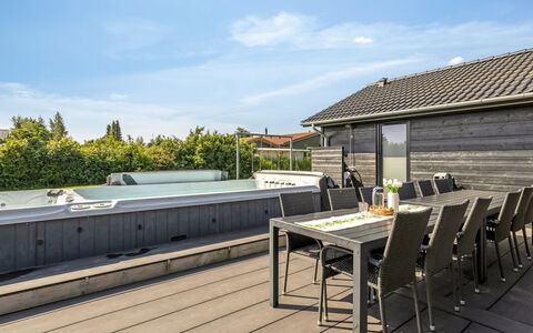 Bernadine - 500M from the Sea: Wood, Home, Porch, Deck, Hardwood, Roof, Wood Stain, Wood Flooring, Eco Hotel