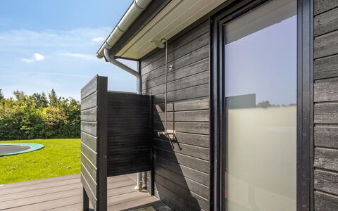 Bernadine - 500M from the Sea: Wood, Home, Porch, Deck, Hardwood, Roof, Wood Stain, Wood Flooring, Eco Hotel