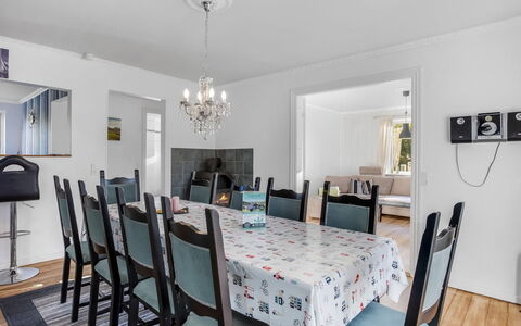 Albina - 4.5Km from the Sea: Estate, Shade, Driveway, Farmhouse