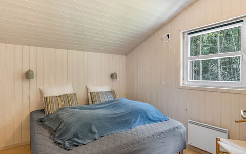 Batsha - 1.7Km from the Sea: Wood, Flooring, Ceiling, Interior Design, Floor, Bedroom, Room, Bed, Wood Flooring, Linens