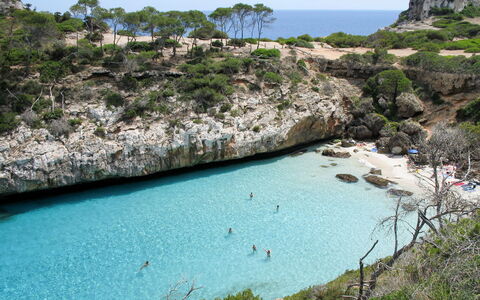 Can Jordi: Body Of Water, Coast, Coastal And Oceanic Landforms, Terrain, Headland, Sea, Rock, Cove, Beach, Shore