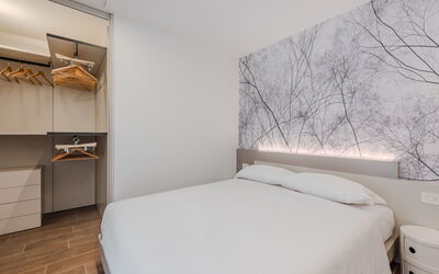 Accommodation:&nbsp;Maria 102.1