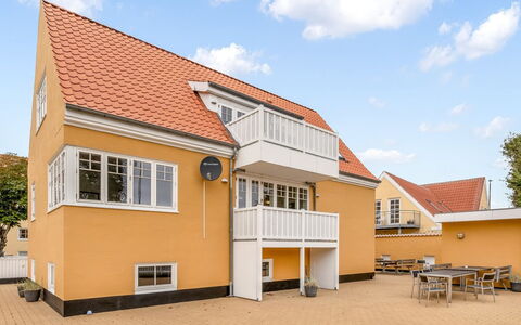 Dorti - 500M from the Sea: Estate, Shade, Driveway, Farmhouse