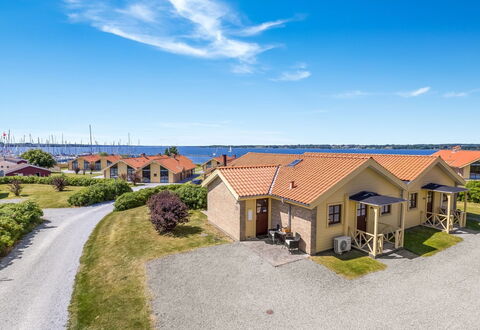 Era - 100M from the Sea: Coast, Ocean, Bay