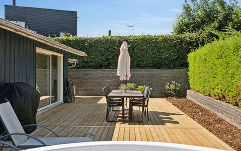 Enrica - 250M from the Sea: Wood, Flooring, Interior Design, Floor, Furniture, Wood Flooring, Room, Ceiling, Wood Stain, Hardwood
