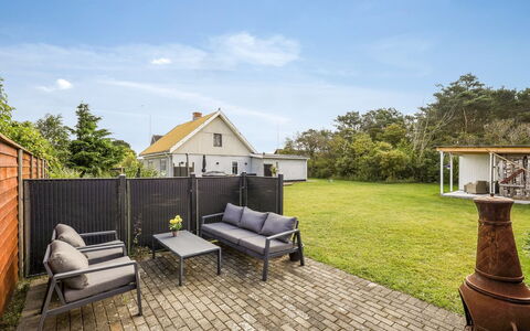 Nanja - 250M from the Sea: Wood, Home, Porch, Deck, Hardwood, Roof, Wood Stain, Wood Flooring, Eco Hotel