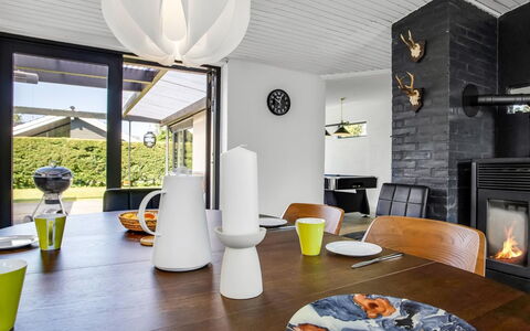 Anabel - 600M from the Sea: Wood, Home, Porch, Deck, Hardwood, Roof, Wood Stain, Wood Flooring, Eco Hotel