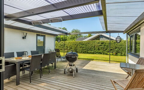 Anabel - 600M from the Sea: Wood, Home, Porch, Deck, Hardwood, Roof, Wood Stain, Wood Flooring, Eco Hotel
