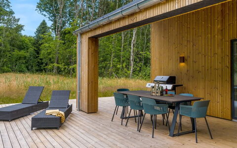 Vilppu - 900M from the Sea: Wood, Land Lot, Garden Buildings, Hardwood, Plank, Wood Stain, Garden, Outdoor Furniture, Outdoor Table, Deck