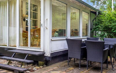 Gravers - 300M from the Sea