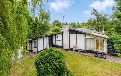 Gravers - 300M from the Sea