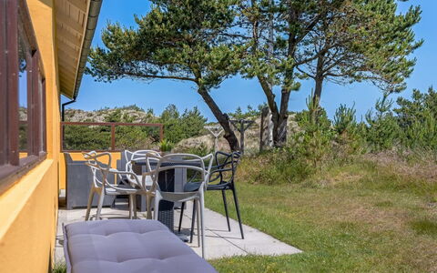 Ola - 900M from the Sea: Shade, Outdoor Furniture, Chair, Landscaping, Eco Hotel, Wood Stain, Hardwood, Yard, Backyard, Balcony