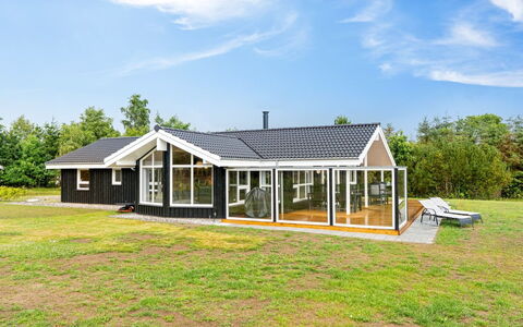 Sulho - 800M from the Sea