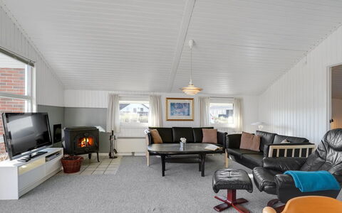 Gritt - 400M from the Sea: Cottage, Shed, Hut, Farmhouse, Prairie, Shack, Barn, Log Cabin, Garden Buildings