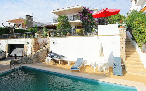 Torre Yato: Swimming Pool, Property, Building, House, Real Estate, Azure, Vacation, Apartment, Villa, Resort
