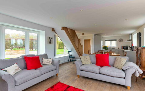 The Warren: Deck, Shade, Hardwood, Outdoor Furniture, Balcony, Plank, Eco Hotel, Swimming Pool, Wood Flooring, Resort