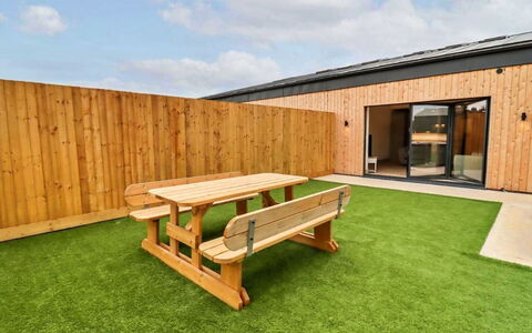 Little Rissington - Barn Three: Deck, Shade, Hardwood, Outdoor Furniture, Balcony, Plank, Eco Hotel, Swimming Pool, Wood Flooring, Resort