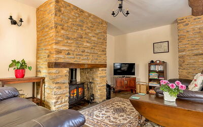 Fives Court Cottage