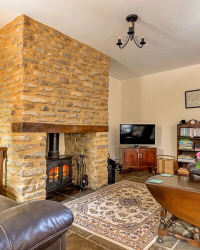 Fives Court Cottage