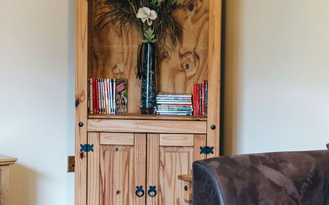 Poppy Country Cottage: Deck, Shade, Hardwood, Outdoor Furniture, Balcony, Plank, Eco Hotel, Swimming Pool, Wood Flooring, Resort