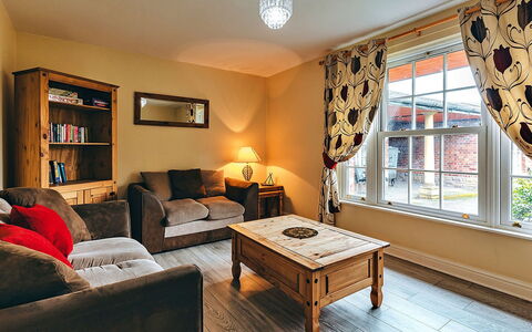 Netley Hall - Angelica: Deck, Shade, Hardwood, Outdoor Furniture, Balcony, Plank, Eco Hotel, Swimming Pool, Wood Flooring, Resort