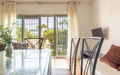 Accommodation:&nbsp;Zona Estival 215.3