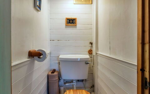 April Cottage: Toilet Seat, Toilet, Wood, Bathroom, Flooring, Plumbing Fixture, Floor, Interior Design, Plumbing, Tile