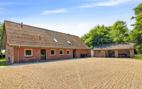 Drine - 19Km from the Sea: Wood, Roof, Home, House, Architecture, Siding, Land Lot, Cottage, Shed, Garden Buildings