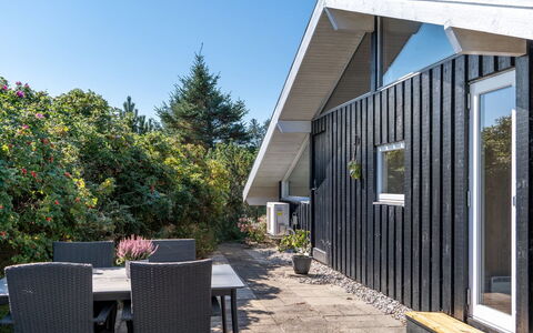 Greta - 2.5Km from the Sea: Wood, Home, Porch, Deck, Hardwood, Roof, Wood Stain, Wood Flooring, Eco Hotel